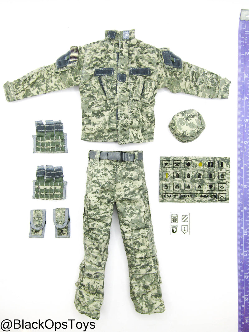 Load image into Gallery viewer, ACU Camo Uniform w/Patch &amp; Pouch Set
