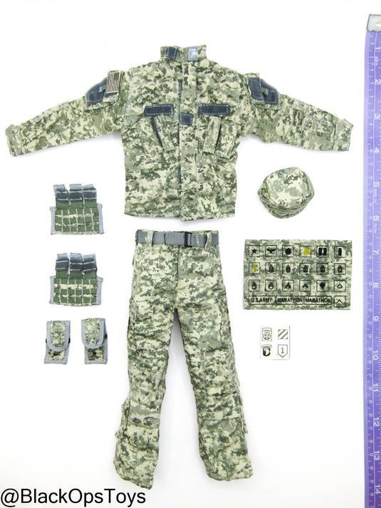 ACU Camo Uniform w/Patch & Pouch Set