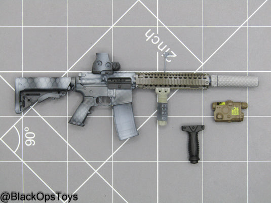 Winter Snakeskin Camo Rifle w/Attachment Set