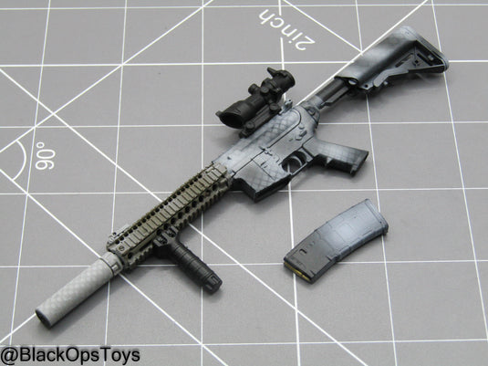 Winter Snakeskin Camo Rifle w/Attachment Set