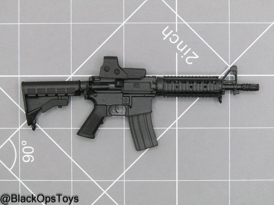 M4 Carbine Rifle w/Red Dot Sight
