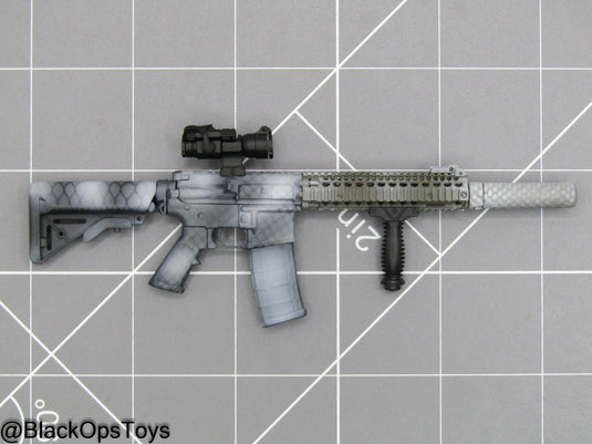 Winter Snakeskin Camo Rifle w/Attachment Set