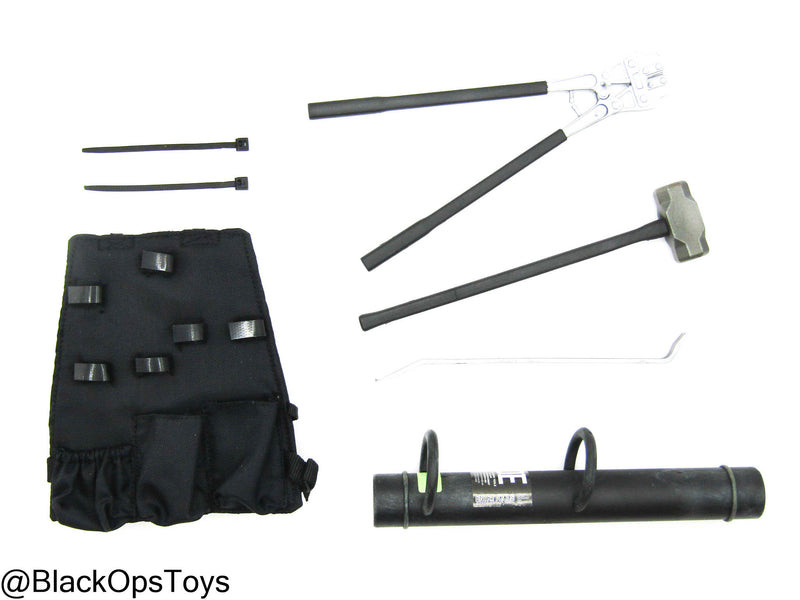 Load image into Gallery viewer, SWAT Team Sheriff Chuck - Breaching Tool Set w/Carrier
