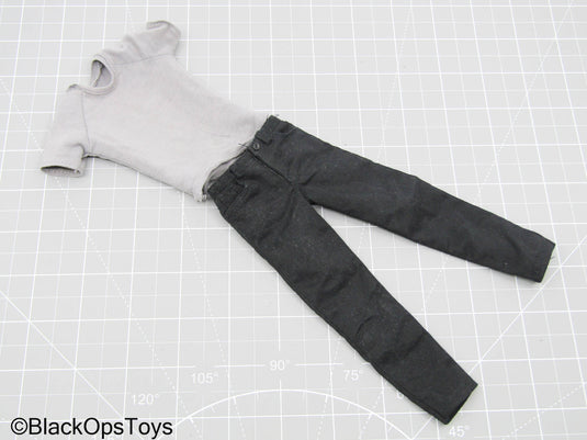Grey T-Shirt & Black Pants