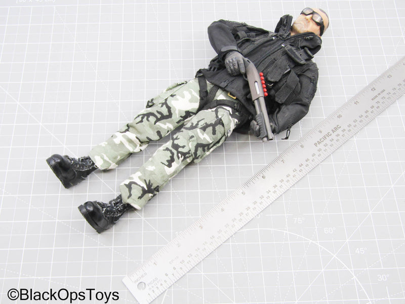 Load image into Gallery viewer, Male Full Dressed Woodland Camo Uniform w/Shotgun &amp; Accessories
