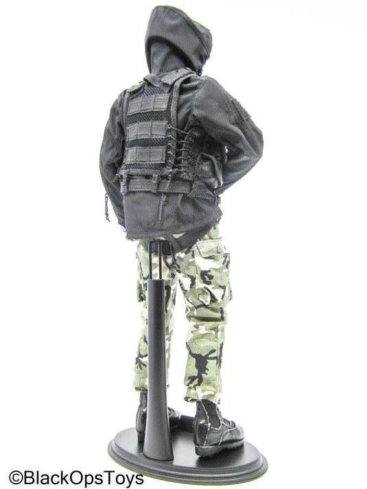 Male Full Dressed Woodland Camo Uniform w/Shotgun & Accessories