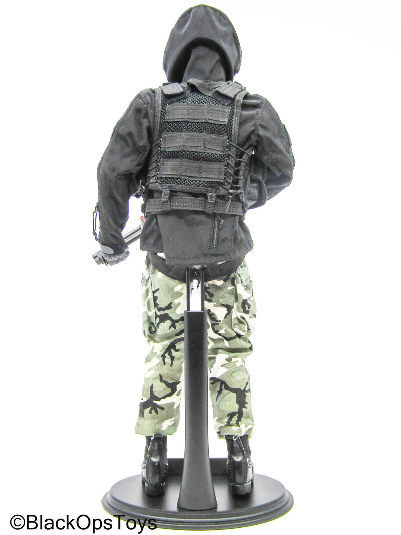 Load image into Gallery viewer, Male Full Dressed Woodland Camo Uniform w/Shotgun &amp; Accessories
