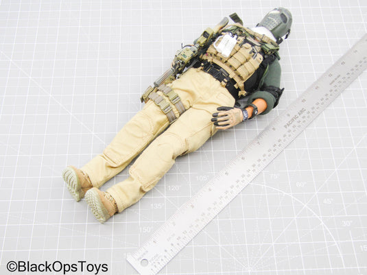 Male Full Dressed Bank Robber Uniform w/M4A1 AR & Accessories