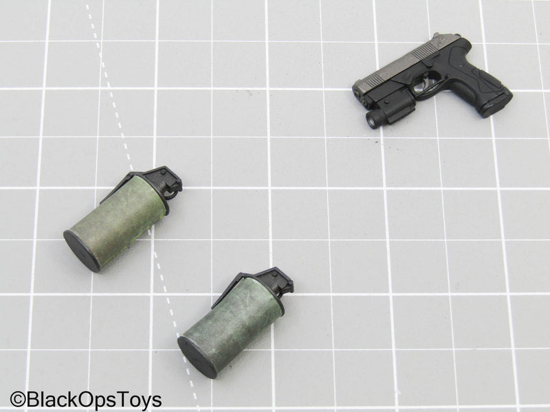 Load image into Gallery viewer, RE5 - Jill Valentine - Pistol w/Grenade Set (Hot Toys)

