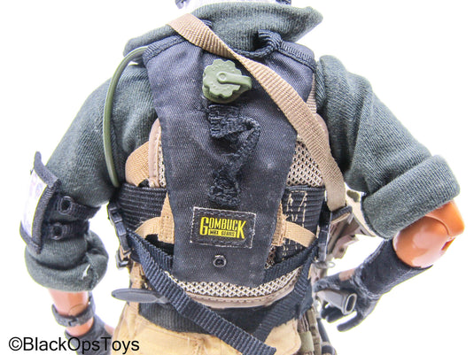 Male Full Dressed Bank Robber Uniform w/M4A1 AR & Accessories