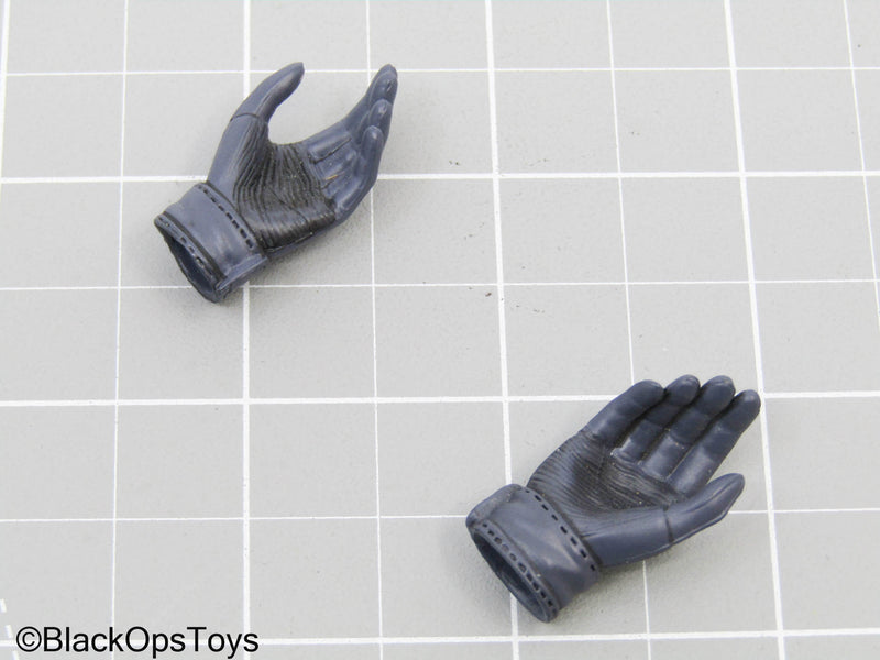 Load image into Gallery viewer, Resident Evil - Female Gloved Hands (Hot Toys)

