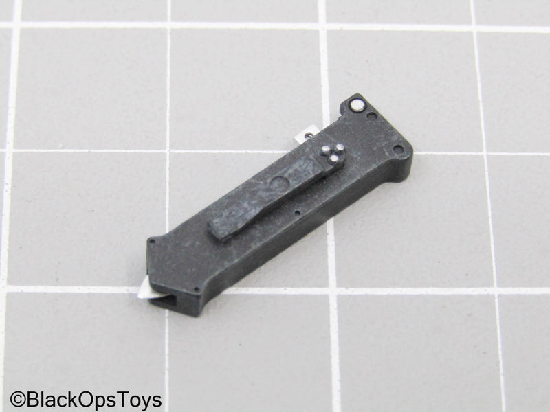 Load image into Gallery viewer, Silver Smith &amp; Wesson Extractor 1600 Knife

