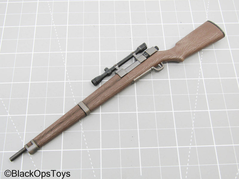Load image into Gallery viewer, RE4 - Leon S. Kennedy - Bolt-Action Rifle w/Scope (Hot Toys)
