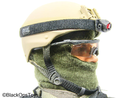 Male Full Dressed Navy SEAL Uniform w/H&K MP5 SMG & Accessories