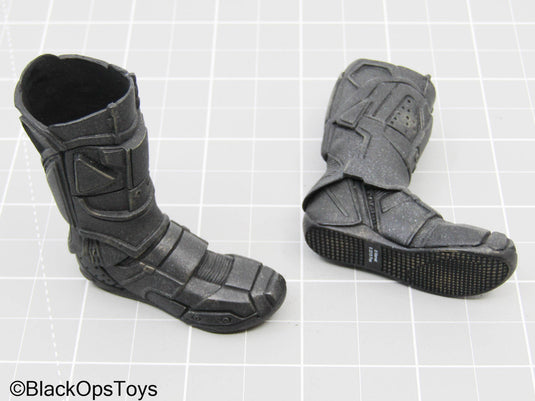 X-Men - Wolverine - Knee Armor & Boots (Peg Type) (Hot Toys)
