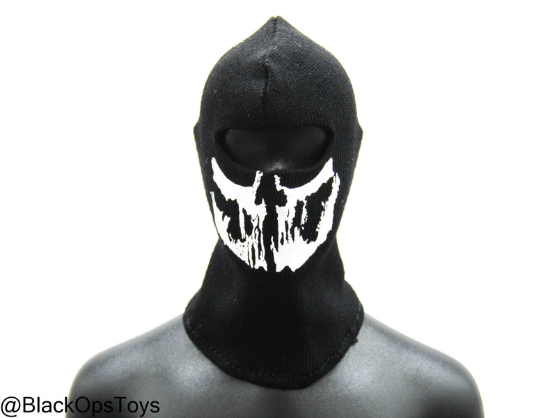 Load image into Gallery viewer, Russian SOBR Granit - Black Balaclava w/Skull Decal
