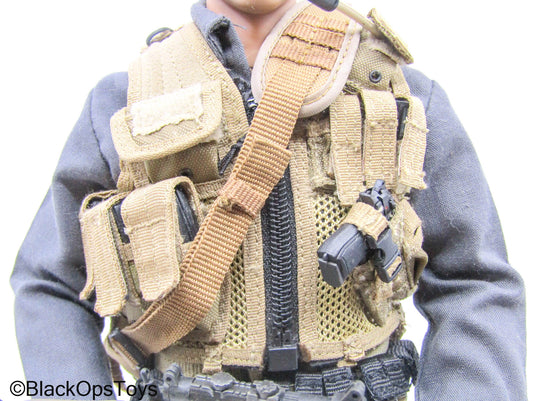 Male Full Dressed CIA SAD Uniform w/FN SCAR AR & Accessories