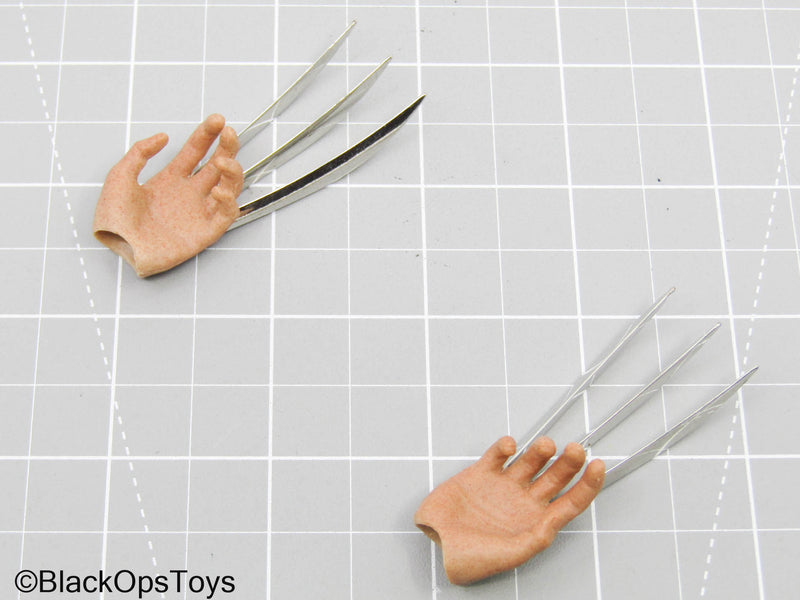 Load image into Gallery viewer, Wolverine - Metal Claw Hands
