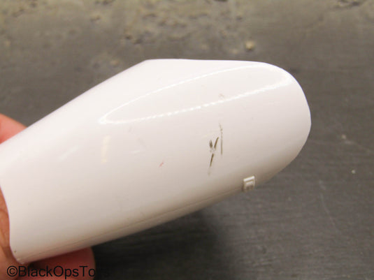 First Order Stormtrooper - Scratched White Leg Armor Set