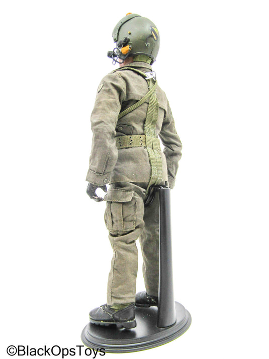 Male Full Dressed OD Green Uniform w/Headsculpt & Side Saddle