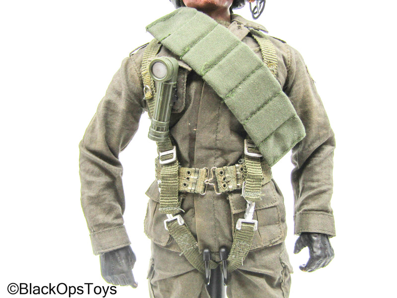Load image into Gallery viewer, Male Full Dressed OD Green Uniform w/Headsculpt &amp; Side Saddle
