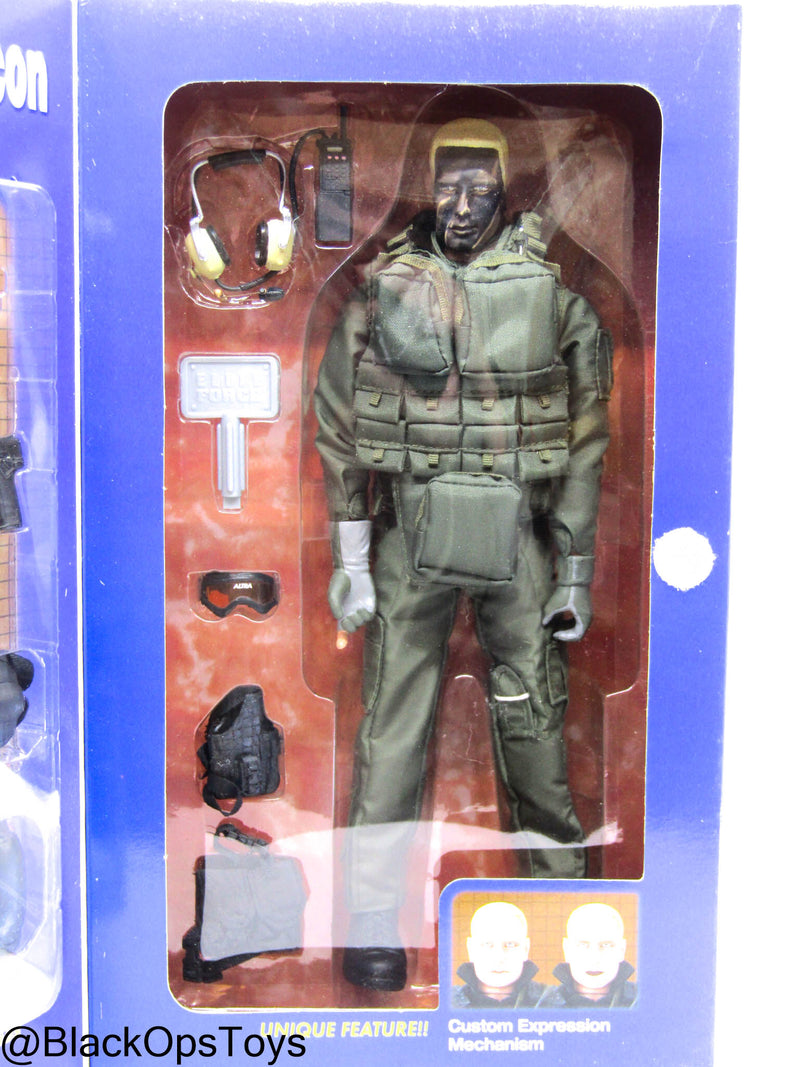 Load image into Gallery viewer, US Marine Force Recon Sniper - MINT IN BOX
