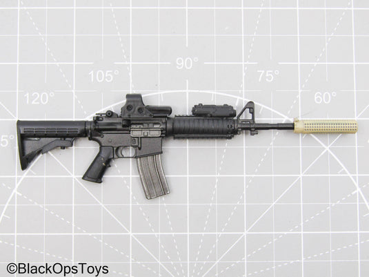 Black M4A1 Carbine Rifle w/Weapon Attachments (Soldier Story)