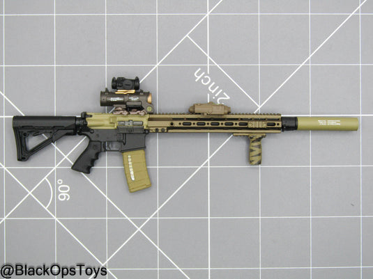 AR-15 Rifle w/Attachment Set