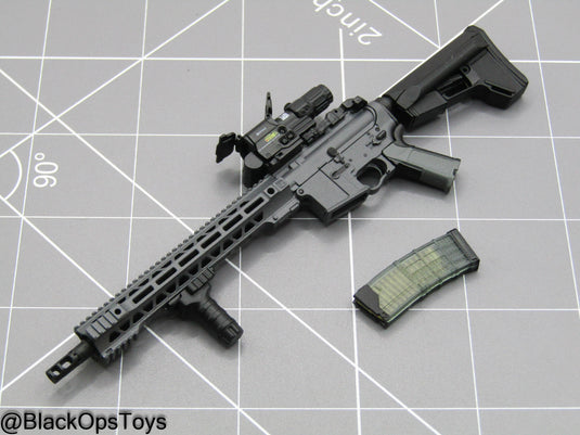 Grey AR-15 Rifle w/Attachment Set