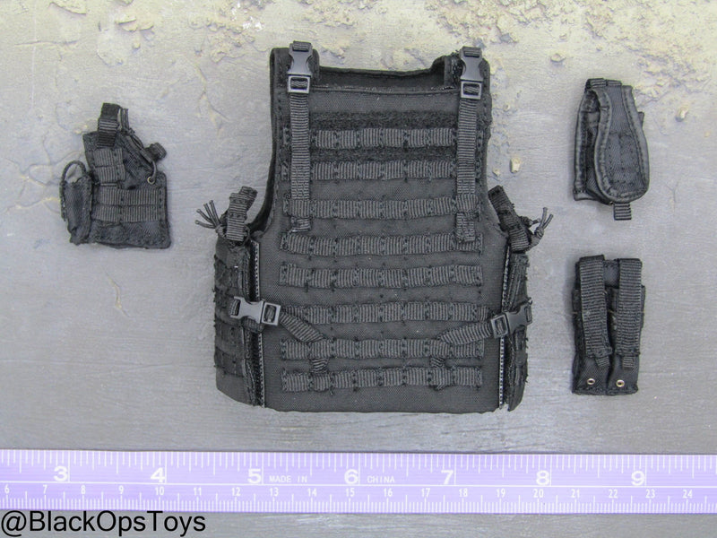 Load image into Gallery viewer, Sicario - Gillick - Black MOLLE Plate Carrier w/Pouch Set
