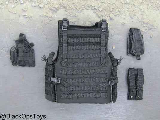 Sicario - Gillick - Black MOLLE Plate Carrier w/Pouch Set