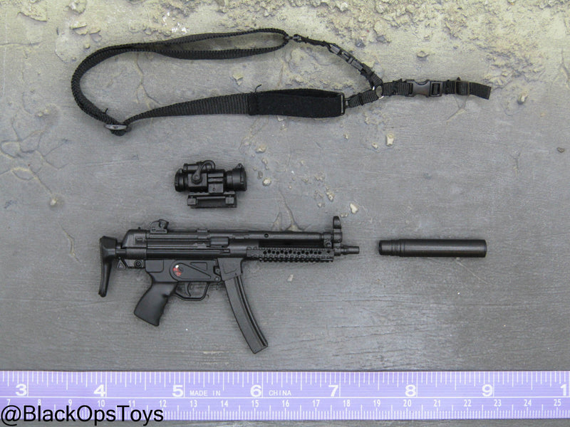 Load image into Gallery viewer, Sicario - Gillick - HK MP5 Submachine Gun w/Attachment Set
