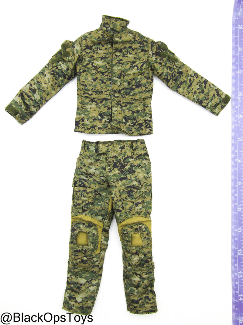 Load image into Gallery viewer, SMU - Coalition Forces - MARPAT Camo Uniform Set (NO KNEE PADS)
