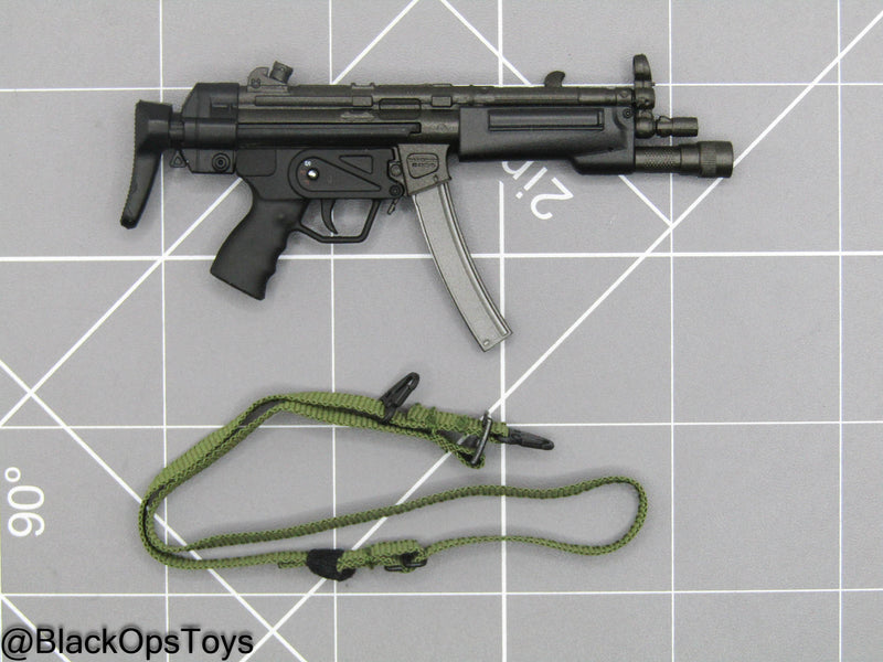 Load image into Gallery viewer, MP5 Submachine Gun w/Sling
