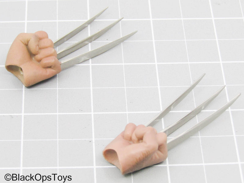 Load image into Gallery viewer, Wolverine - Metal Claw Hands
