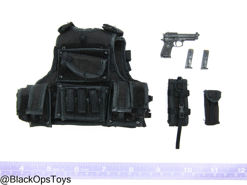 Load image into Gallery viewer, Black Plate Carrier w/Pouches &amp; Pistol Set
