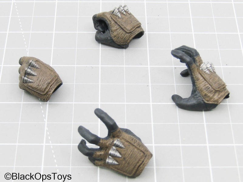 Load image into Gallery viewer, Wolverine - Brown Gloved Hand Set
