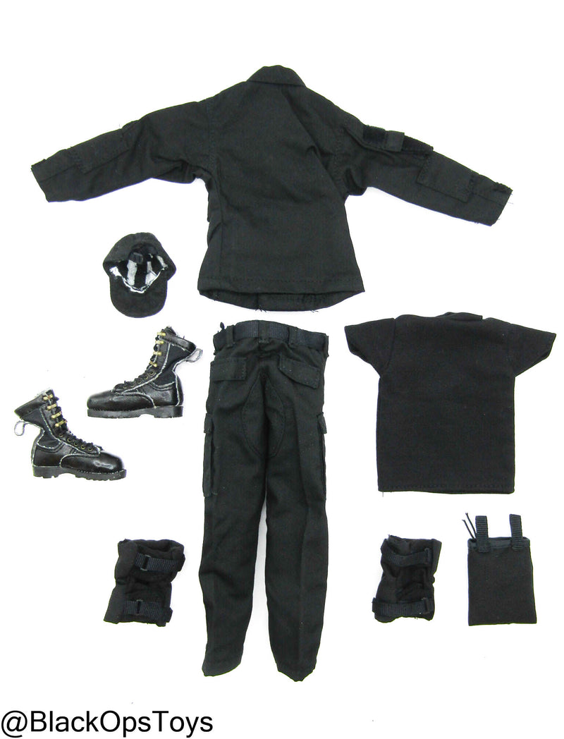 Load image into Gallery viewer, Black Combat Uniform Set
