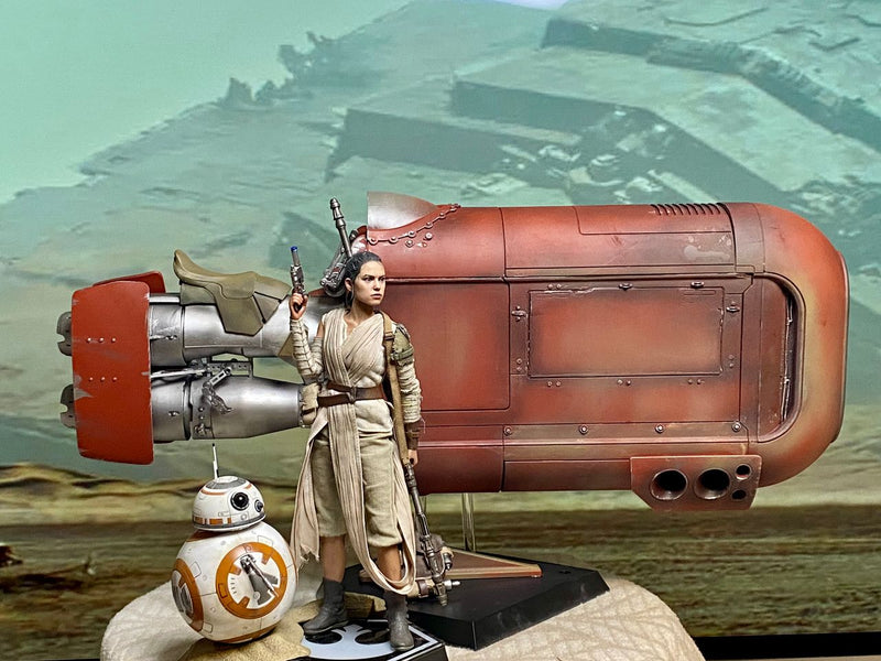 Load image into Gallery viewer, Star Wars TFA - Rey's Sand Speeder - MINT IN BOX
