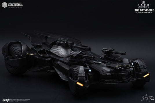 Justice League - Zack Snyder Signature Edition Batmobile - MINT IN BOX