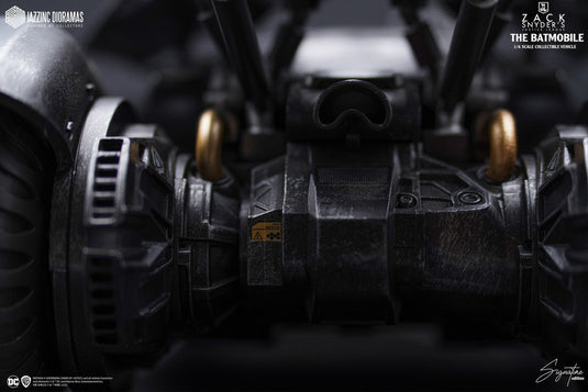 Justice League - Zack Snyder Signature Edition Batmobile - MINT IN BOX