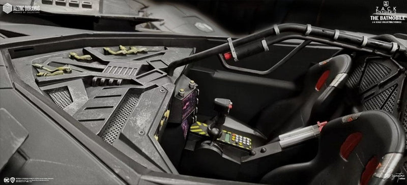 Load image into Gallery viewer, Justice League - Zack Snyder Signature Edition Batmobile - MINT IN BOX

