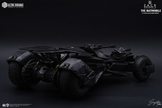 Justice League - Zack Snyder Signature Edition Batmobile - MINT IN BOX