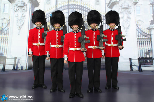 Buckingham Palace - The Guards Version A - MINT IN BOX (READ DESC)