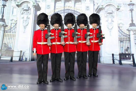 Buckingham Palace - The Guards Version B - MINT IN BOX (READ DESC)