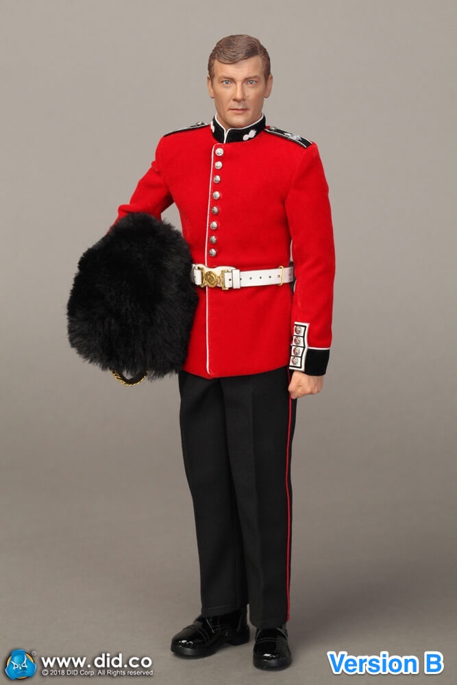 Load image into Gallery viewer, Buckingham Palace - The Guards Version B - MINT IN BOX (READ DESC)
