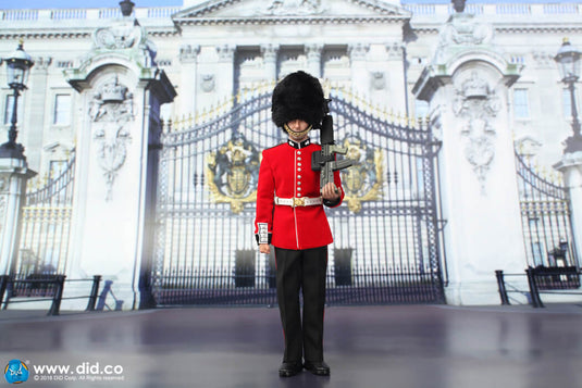 Buckingham Palace - The Guards Version B - MINT IN BOX (READ DESC)