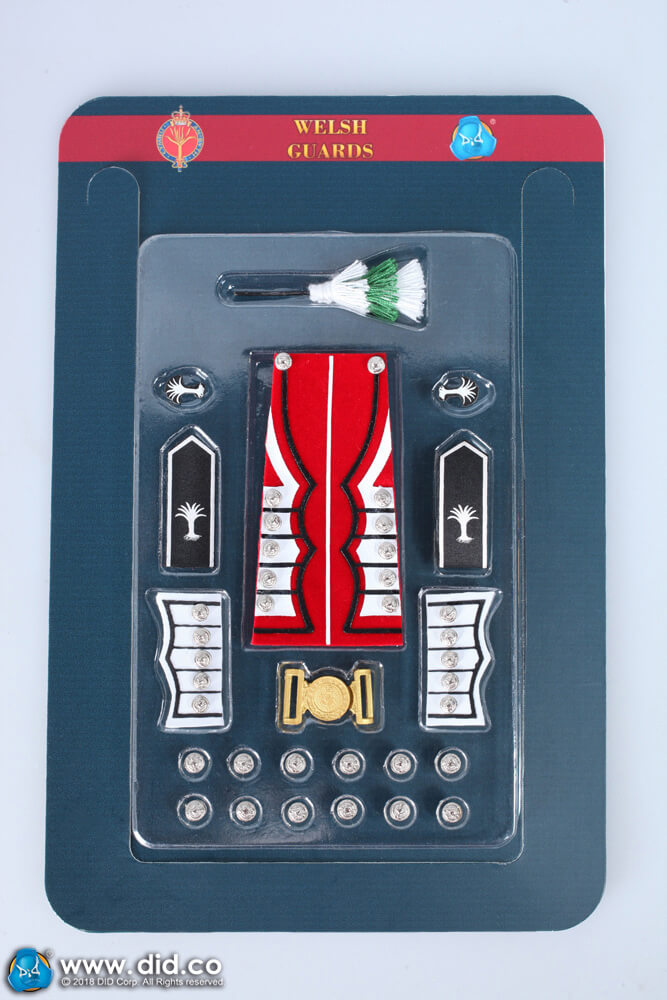Load image into Gallery viewer, Buckingham Palace - The Guards Version B - MINT IN BOX (READ DESC)
