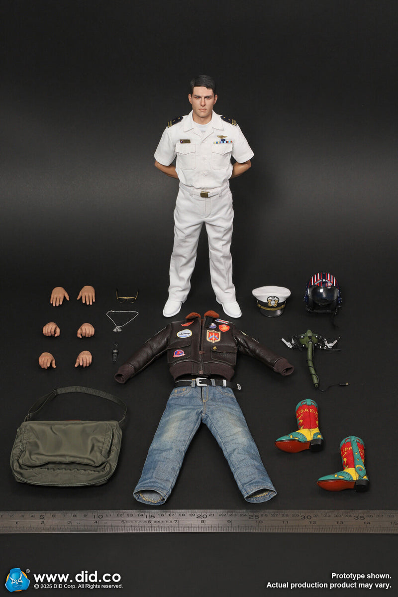 Load image into Gallery viewer, Top Gun - Pete Mitchell Naval Aviator Lieutenant - MINT IN BOX

