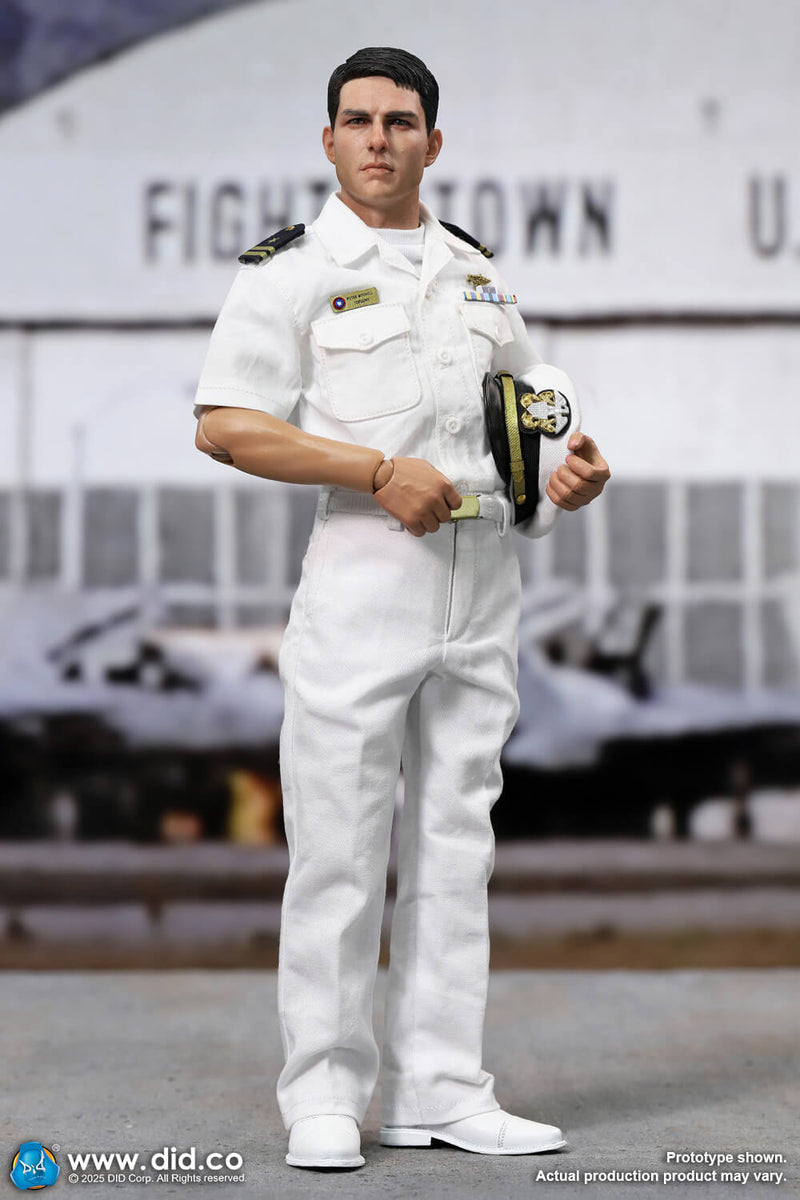 Load image into Gallery viewer, Top Gun - Pete Mitchell Naval Aviator Lieutenant - MINT IN BOX
